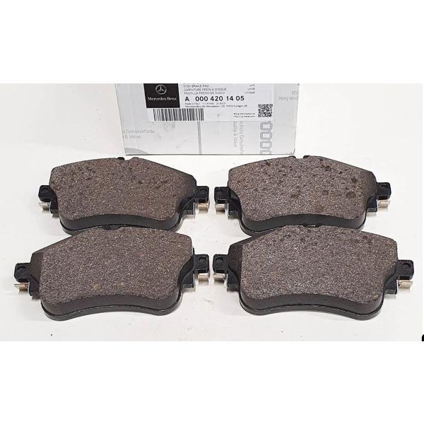 メルセデス ベンツ純正 フロント ブレーキパッド　Aクラス W176　A180 BLUE EFFIC...