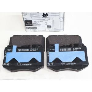 ベンツ純正ブレーキパッド　フロント Eクラス W213セダン/ワゴン　E200 4MATICアバンギ...