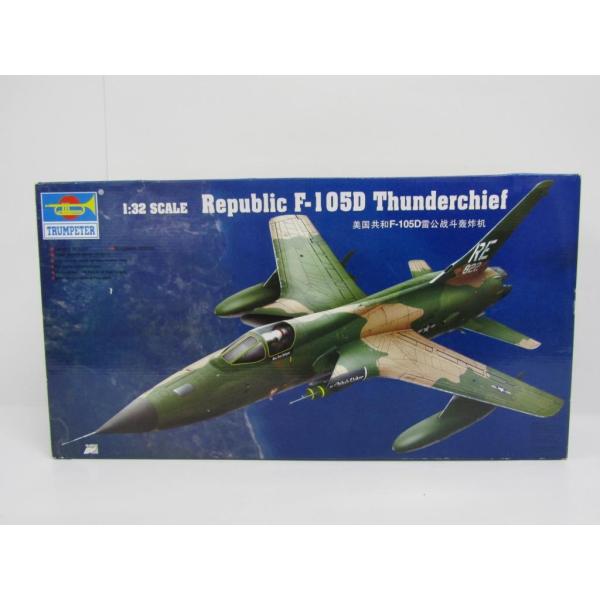 TRUMPETER トランペッター 1/32 リパブリック F-105D サンダーチーフ プラモデル...