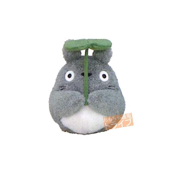 となりのトトロ ぬいぐるみ ふんわりお手玉 M 大トトロ 葉っぱ持ち 686938