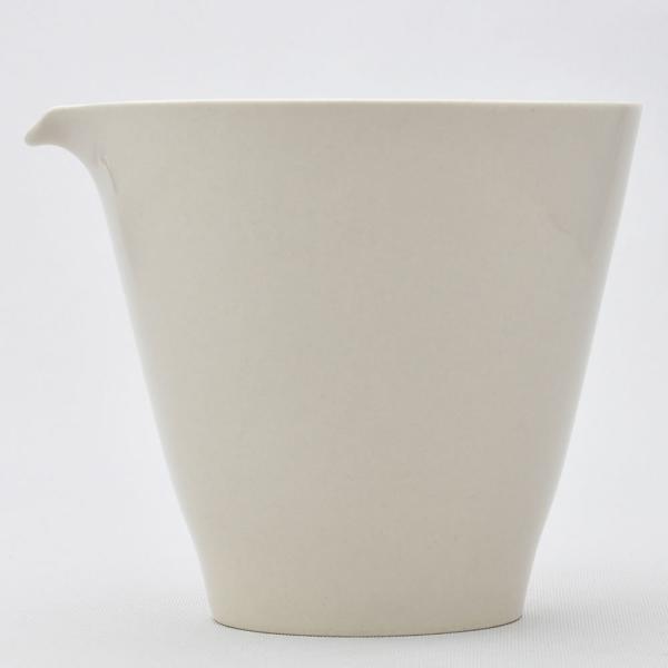 天香茶行 中国茶器 草木灰茶海 140ml（満水210ml）