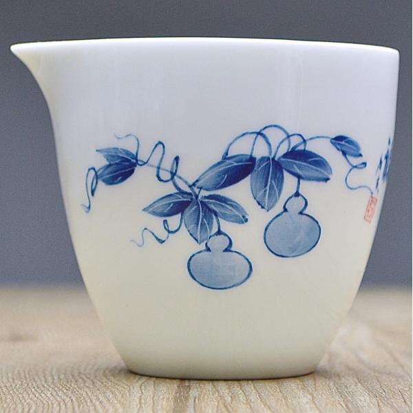 天香茶行 中国茶器 茶海 青花公道杯・瓢箪 200ml（満水300ml）