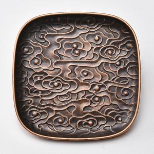 天香茶行 中国茶器 古銅杯托（祥雲） 長80×幅80×高7mm