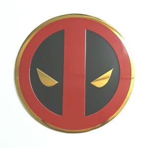 MARVEL (マーベル) Extreme Classic Deadpool　(デッドプール) Icon On Gold Metal Sticker 3cm シール ステッカー　｜ticktack-jp