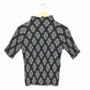 ISSEY MIYAKE イッセイミヤケ  半袖カットソー 良好 サイズM IM92-FJ945 ブラック/グレー  レディース プリーツ/総柄 トップス｜tifana