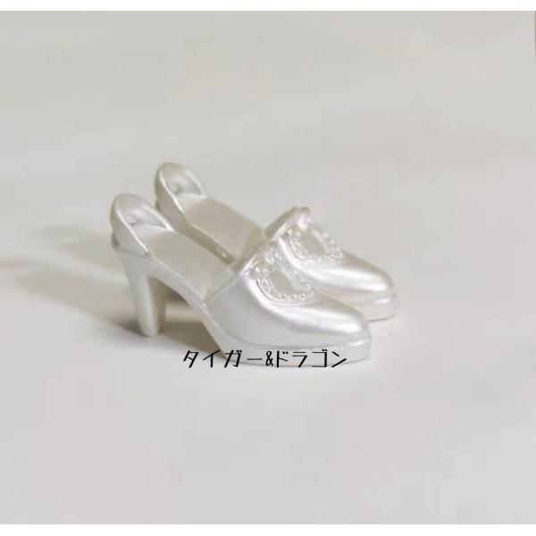 バービー ブライス 人形 ドール ハイヒール シューズ 靴 人形 アウトフィット 服 アクセサリー ...