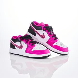 エア フォース 1 NIKE WMNS AIR FORCE 07 fireberry/fierce pink