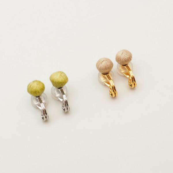 TRIPLE O 立体刺しゅうアクセサリー スフィア・プラス イヤリング