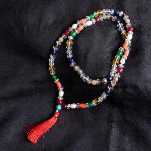 送料無料 数珠 インドの数珠 ネックレス 首飾り 天然石 ナヴァラトナ（9つの宝石）のネックレス｜tirakita-shop