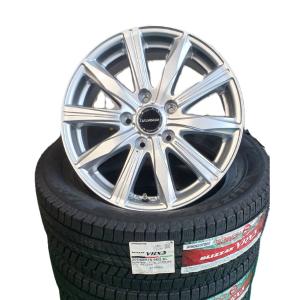 tireshopacross_vrx32056016-kr10
