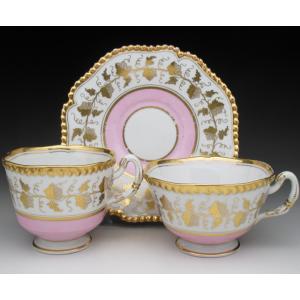 ROYAL WORCESTER ロイヤルウースター グリーン地金盛り カップ