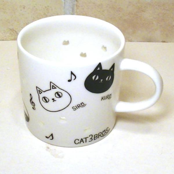 マグカップ 蛍彫り（透かし彫り）  猫３兄弟 マグ・顔 0521-09　プレゼント ギフト