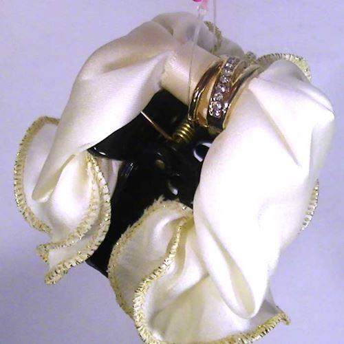 ヘアピン 髪止め 髪飾り ヘアクリップ　サテン布付き　クマデ　バンスクリップ アイボリー 1123-...