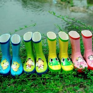 雨靴 子供靴 レインシューズ レインブーツ 女の子 男の子 雨具 ミドル丈 キッズシューズ 滑り止め...