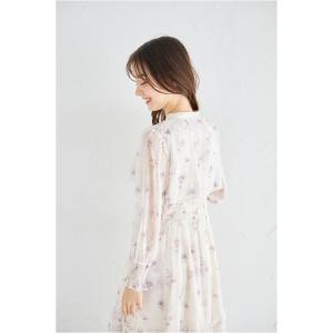 りぼん付きヨークフレアフラワープリントシャーリ...の詳細画像3