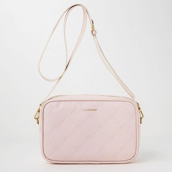クレイサス CLATHAS モノグラム ショルダーバッグ ピンク 型押しモノグラム 高級感 カメリア...