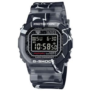 カシオ G-SHOCK DW-5000SS-1JR ストリートカルチャーに敬意を表し、時計全体にグラフィティをプリントしたStreet Spiritシリーズです。｜tokeiya-ito