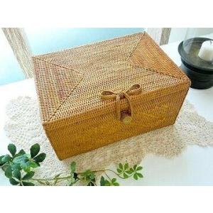 アジアン雑貨 アタ製大きなフタ付きボックス型バスケット Lタイプ
