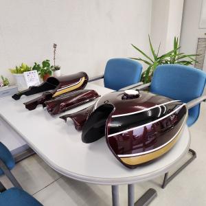 72 GPZ400R600R用 08テールカウル (3本スリット ダクト風) : 吟屋工房