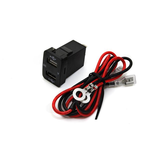 トヨタ車用 2USBポート 5V/2.1A 電圧計 スイッチホールカバー 増設USBポート スマホ充...