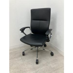 オカムラ  固定肘付デュークチェア CZ85ZX W695xD615-665xH1005-1105m...