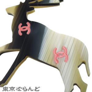 シャネル CHANEL ブローチ ベージュ ブ...の詳細画像3