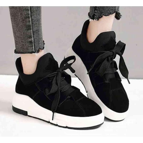 スニーカー レディース シンプル 歩きやすい 30代 20代 冬 春 安い 軽量 40代 夏 白 お...