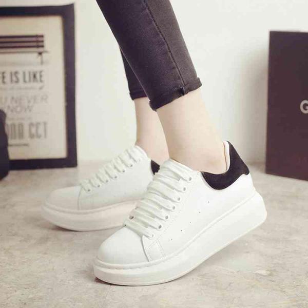スニーカー レディース 歩きやすい シンプル 白 軽い 40代 30代 4E 夏 20代 冬 きれい...