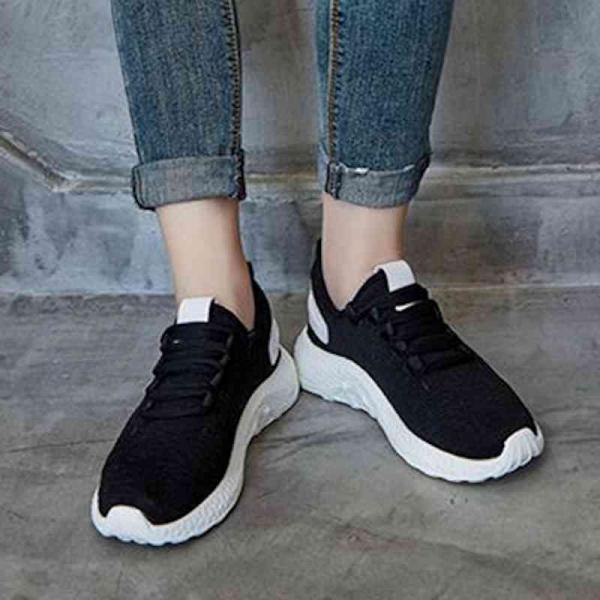 スニーカー レディース シンプル 歩きやすい 4E 秋 春 冬 軽量 安い 20代 厚底 50代 幅...