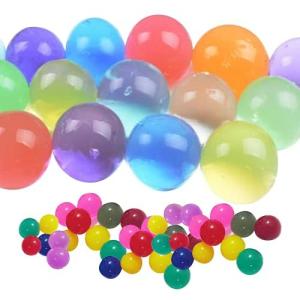 水でふくらむ ぷよぷよボール 水ビーズ 約65g入り 巨大タイプ