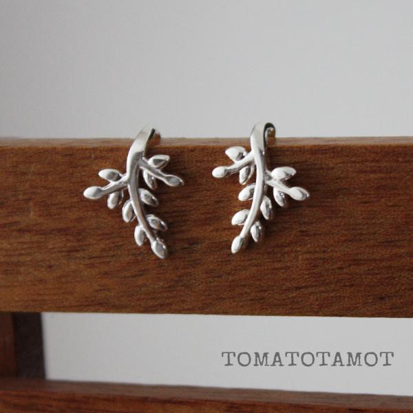 ピアス 植物 可愛い リーフピアス フックピアス A-225