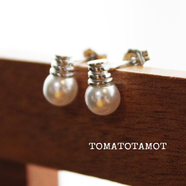 ピアス 個性的 ユニーク 白熱電球のピアス パール 世の中を明るく照らそう 電気はつきません A-2...