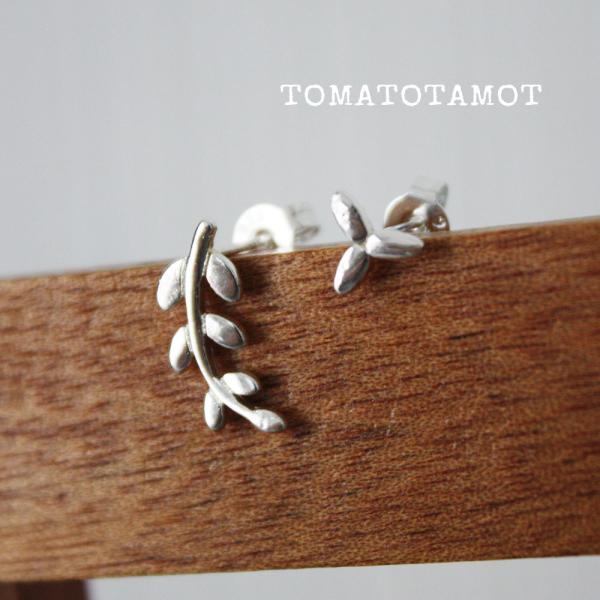 ピアス 植物 葉っぱ アシンメトリーなリーフピアス ボタニカル ナチュラル 左右非対称なピアス A-...