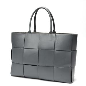 BOTTEGA VENETA（ボッテガ・ヴェネタ） ミディアム アルコ トート