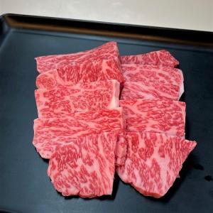 松阪牛 極上霜降りロース 焼肉用 1000g(1kg) 焼肉のたれ付　送料無料 松坂牛 松阪肉 BBQ A5 A4 特産｜tomoya-matusakausi