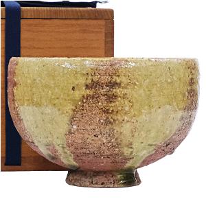 ♦️茶道具 年代物抹茶碗？信楽焼 作家物 箱なし 骨董品 送料無料】【骨董品】信楽茶碗☆信楽焼☆信楽☆平茶碗☆茶道具☆陶器