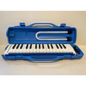 スズキ　メロディオン　鍵盤ハーモニカ　M-32C　前モデルの