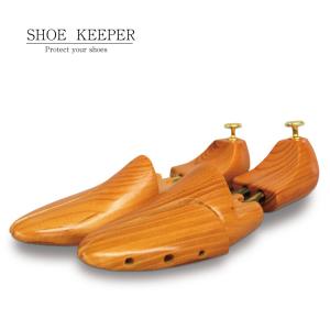 シューズキーパー 木製 メンズ ビジネス ビジネスシューズ 天然木 ニス塗り 高級