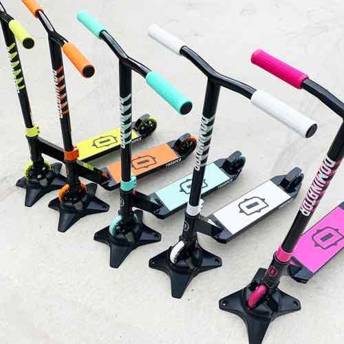 フリースタイルスクーターキッズモデル　DOMINATOR ドミネーター　TROOPER トゥルーパー...