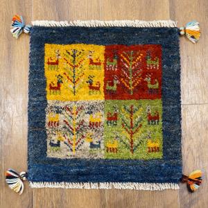 東京ヤクルトスワローズマスコットキャラクター「つば九郎ほぼ等身大