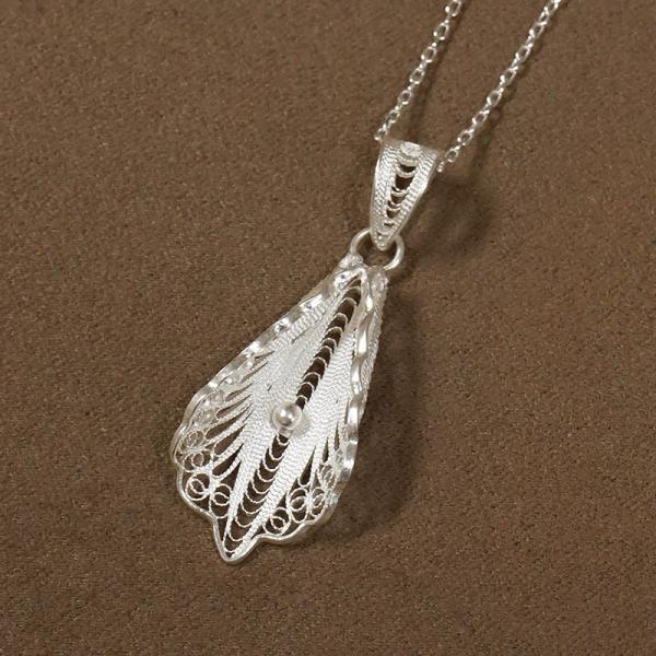 トルコ伝統の銀線細工 テルキャーリ ペンダント（チェーン付）　SV-N-TK006