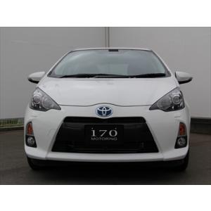 アクア NHP10 前期（初代） マークレスキット バージョン ll 塗装済