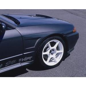 スカイライン GT-R BNR32 エアロフェンダー  塗装取付込