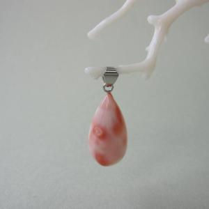 ピンク珊瑚 ドロップ ペンダントトップ K18 ダイヤ0.03ct 『宝石サンゴ