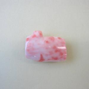 日本・高知産赤珊瑚の 美しい牡丹の花の彫り帯留 /SILVER/「あか