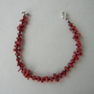 日本・高知産赤珊瑚の 美しい牡丹の花の彫り帯留 /SILVER/「あか