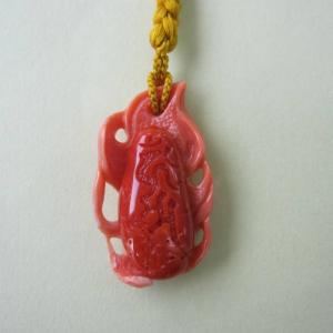 日本・高知産赤珊瑚の桜の彫り 帯留め兼ブローチ/K18 /帯/着物/和装