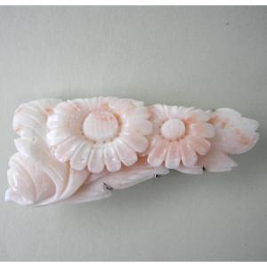 日本・高知産赤珊瑚の桜の彫り 帯留め兼ブローチ/K18 /帯/着物/和装