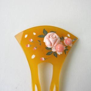 貴重　宝石珊瑚(国内産桃珊瑚)　簪(かんざし)玉菊彫刻 桃珊瑚 玉かんざし 13.2ミリ 和小物 髪飾り 着物 宝石サンゴ