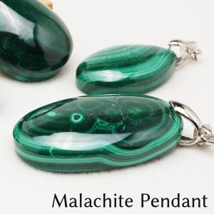 マラカイト 指輪 リング クローバー 四つ葉 malachite 孔雀石 ring